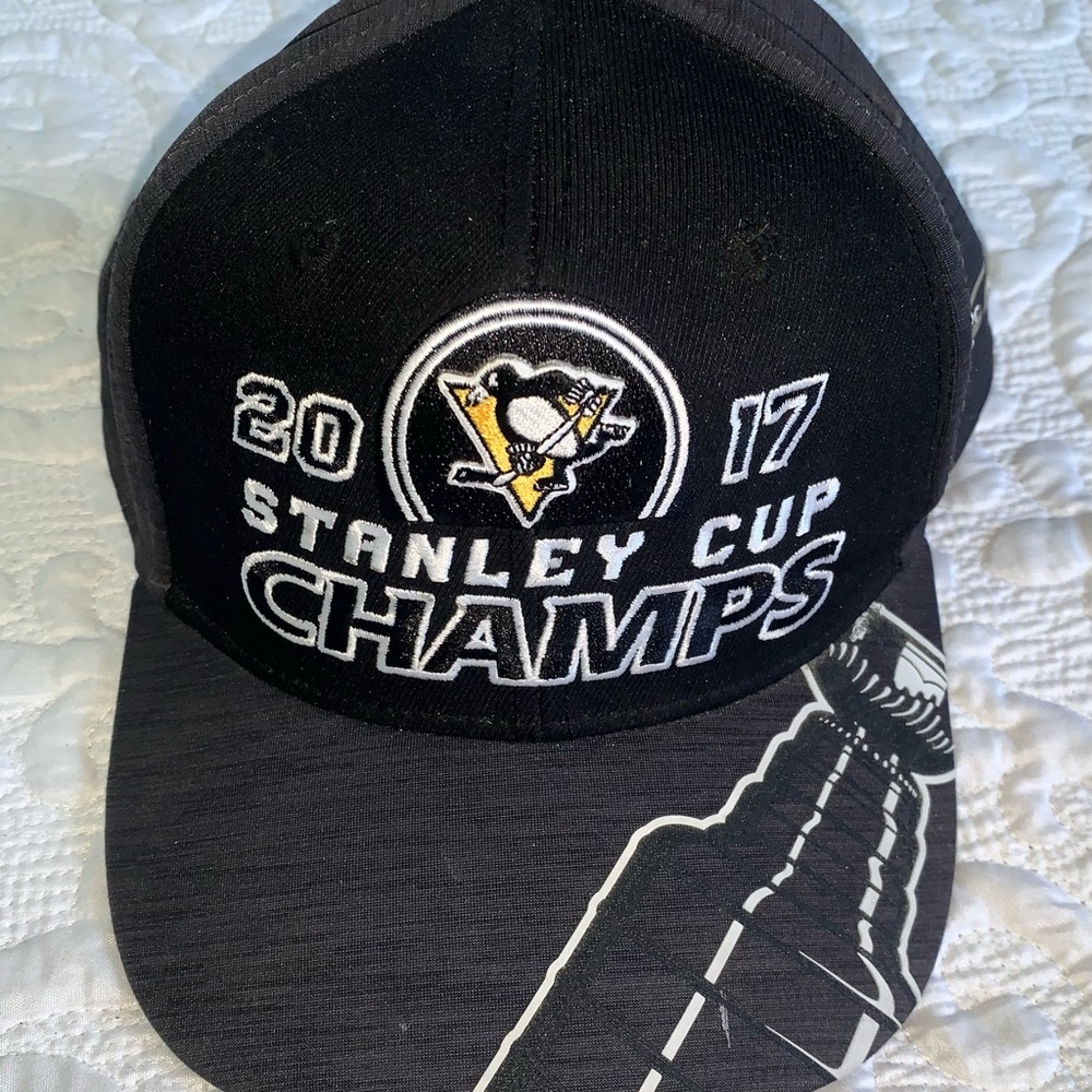 Reebok Black & Gold Stanley Cup Champs Snapback Hat